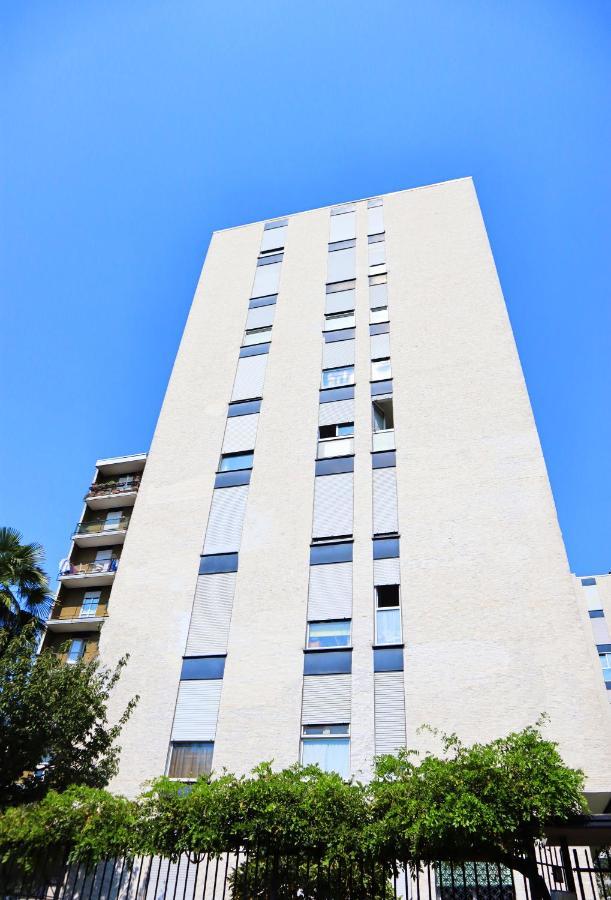 Flat Milano Niguarda 4Pax-Wifi Apartment Exterior foto